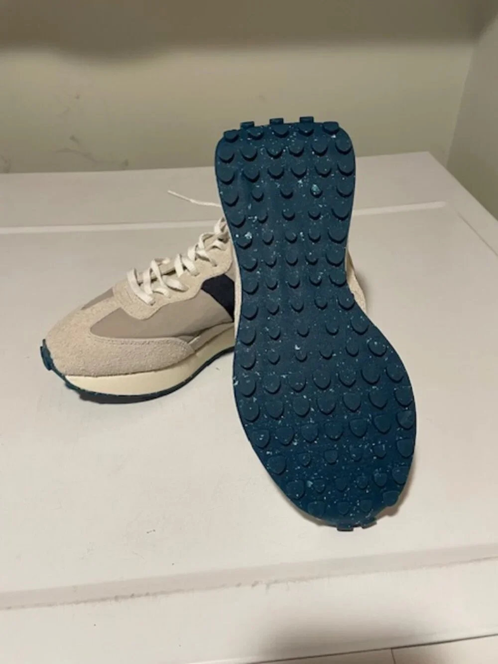 Acorn Trainer Silverstone Sneaker EU 40; M 9; W 10 NWOB